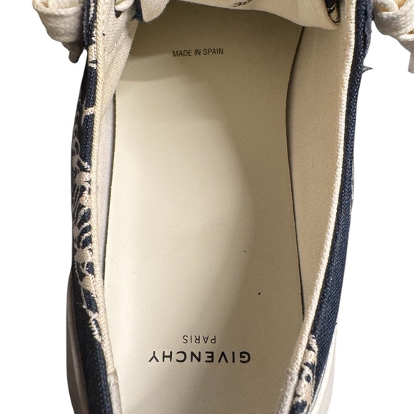 Givenchy Chain Tennis sneakers - Picture 6 of 6